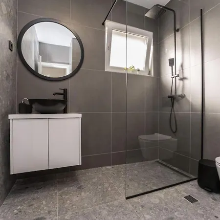 Luxury D Apartment *