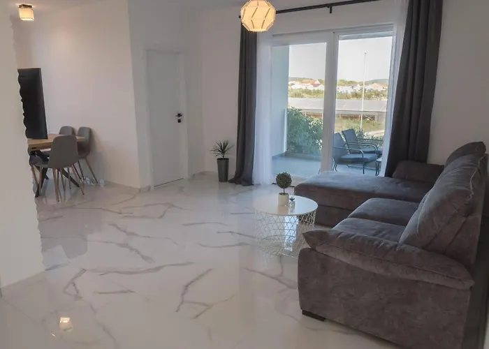 Apartment Luxury D Bibinje