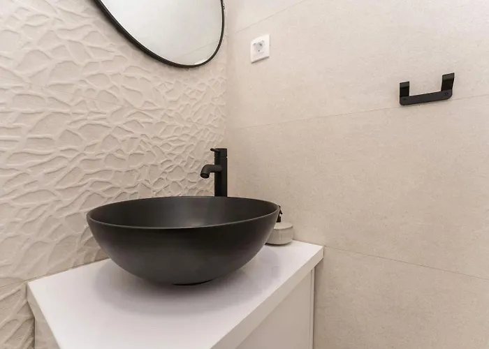 Luxury D Apartment *