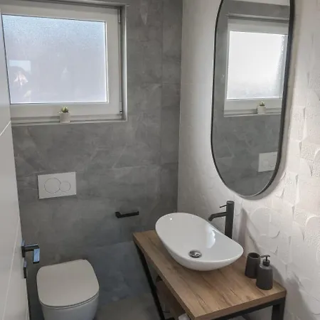Apartment Luxury D