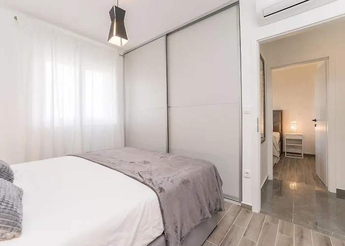 Lägenhet Luxury D *